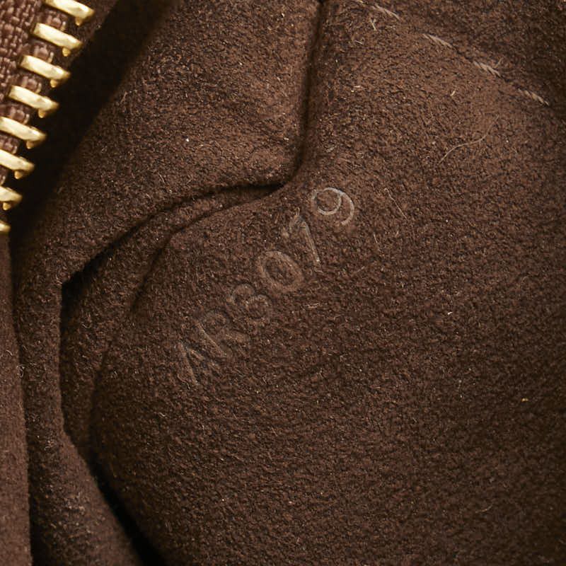 Louis Vuitton Louis Vuitton Louis Vuitton Monogram Mahina Lunar PM Handbag M97052 Others Handbag M97052 in Very Good Condition Size ONE SIZE - 10 Thumbnail