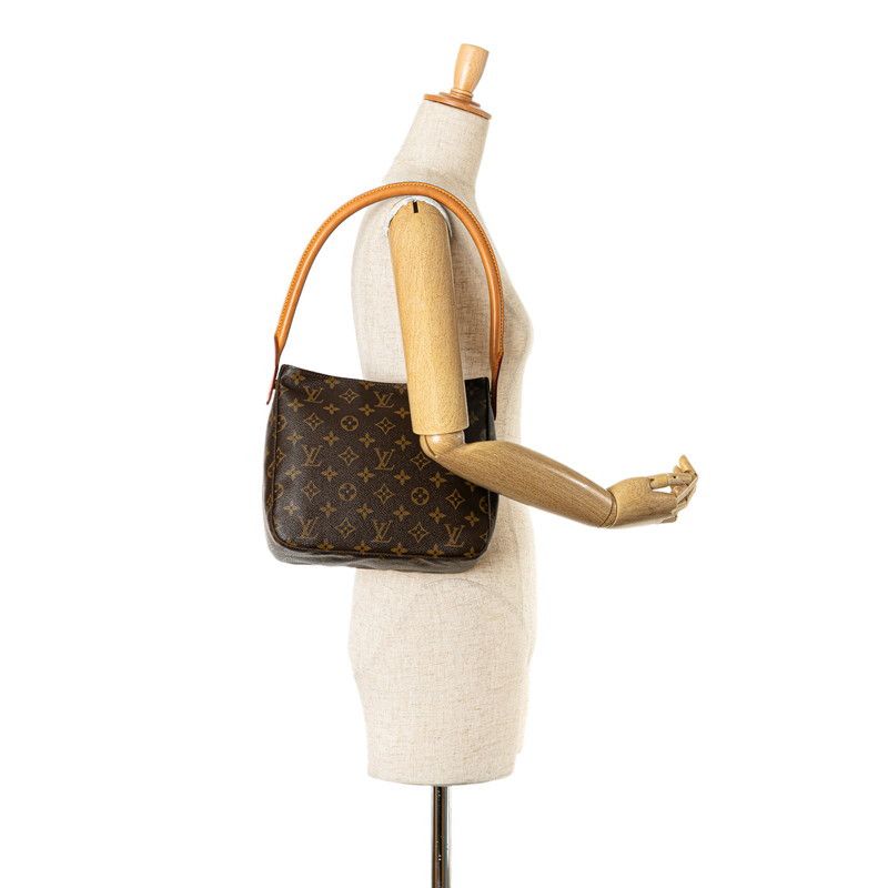 Louis Vuitton Louis Vuitton Louis Vuitton Monogram Looping MM Shoulder Bag M51146 Brown PVC Leather Canvas Shoulder Bag M51146 in Very Good Condition Size ONE SIZE - 8 Thumbnail