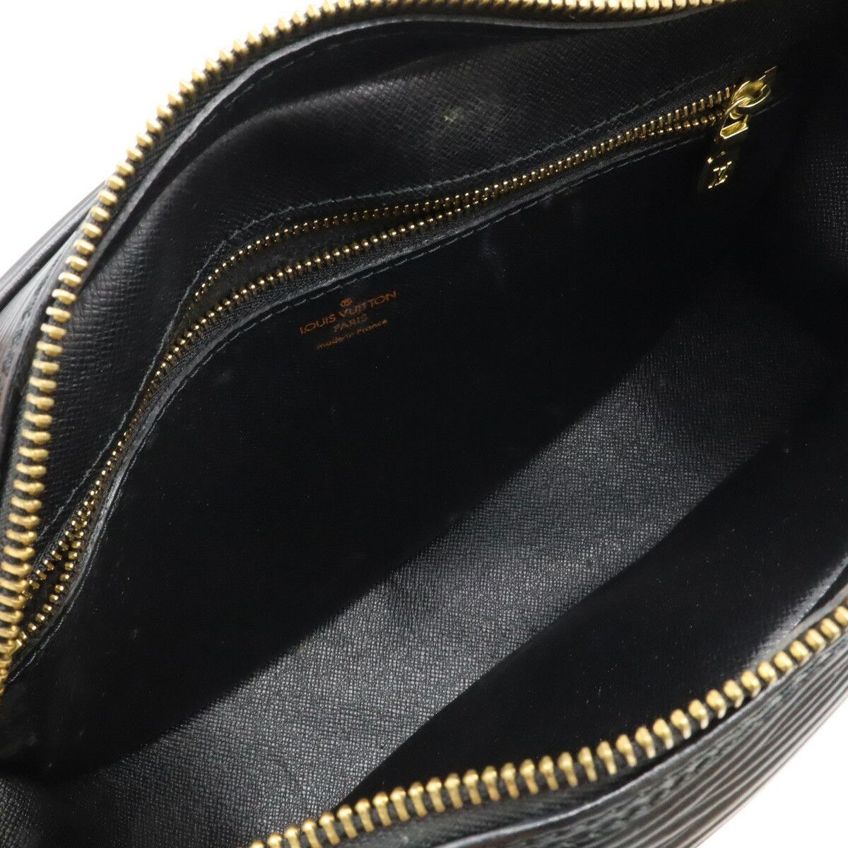Louis Vuitton Louis Vuitton Louis Vuitton Epi Leather Jeune Fille Shoulder Bag M52152 Leather Crossbody Bag M52152 in Great Condition Size ONE SIZE - 6 Thumbnail