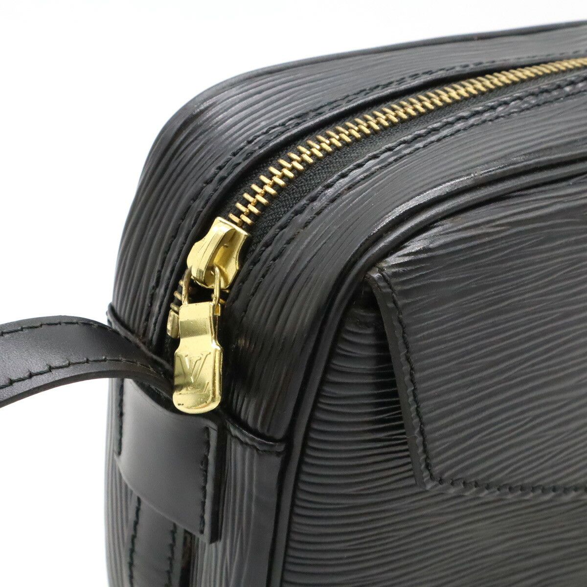 Louis Vuitton Louis Vuitton Louis Vuitton Epi Leather Jeune Fille Shoulder Bag M52152 Leather Crossbody Bag M52152 in Great Condition Size ONE SIZE - 5 Thumbnail