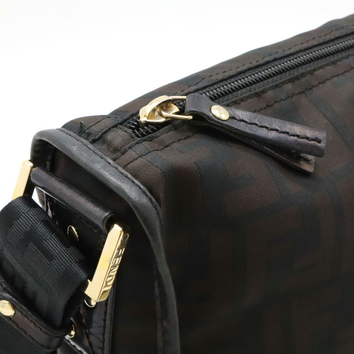 Fendi Fendi Fendi Nylon/Leather Zucca Pattern Shoulder Bag 7VA220 Canvas Crossbody Bag 7VA220 in Very Good Condition Size ONE SIZE - 6 Thumbnail