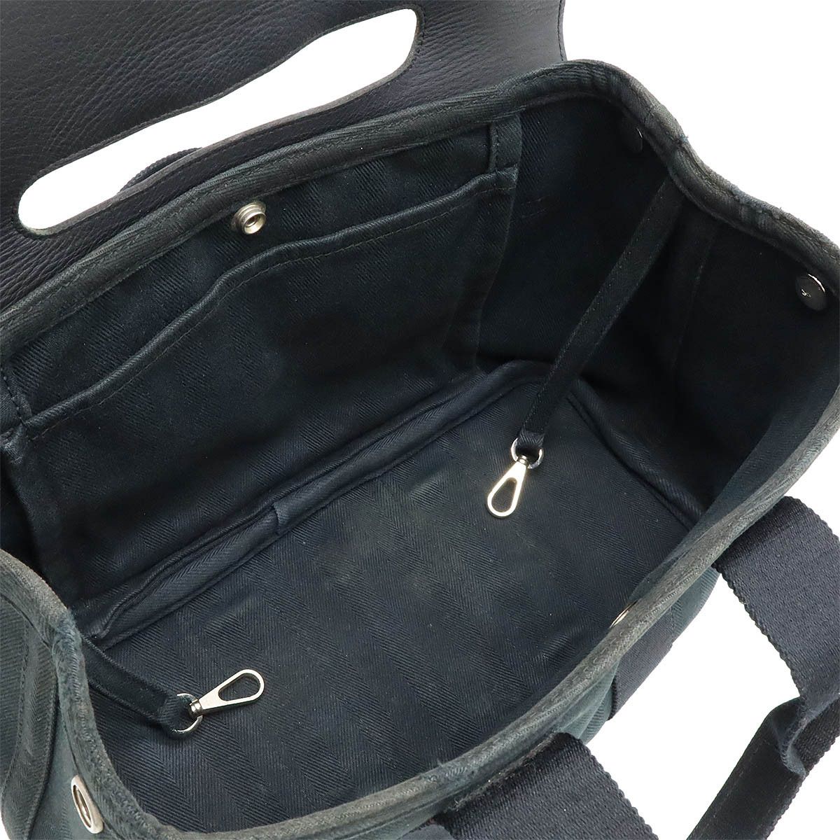 Hermes Hermes Hermes Valparaiso PM Tote Bag Toile Chevron Leather Black Canvas Tote Bag in Good Condition Size ONE SIZE - 8 Thumbnail