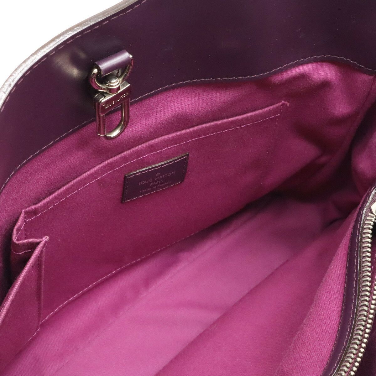 Louis Vuitton Louis Vuitton Louis Vuitton Epi Leather Passy PM Handbag M5926K Leather Handbag M5926K in Very Good Condition Size ONE SIZE - 6 Thumbnail