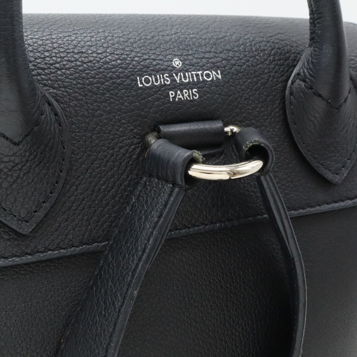 Louis Vuitton Louis Vuitton Louis Vuitton Lockme Calf Leather Backpack M41815 Leather Backpack M41815 in Very Good Condition Size ONE SIZE - 6 Thumbnail