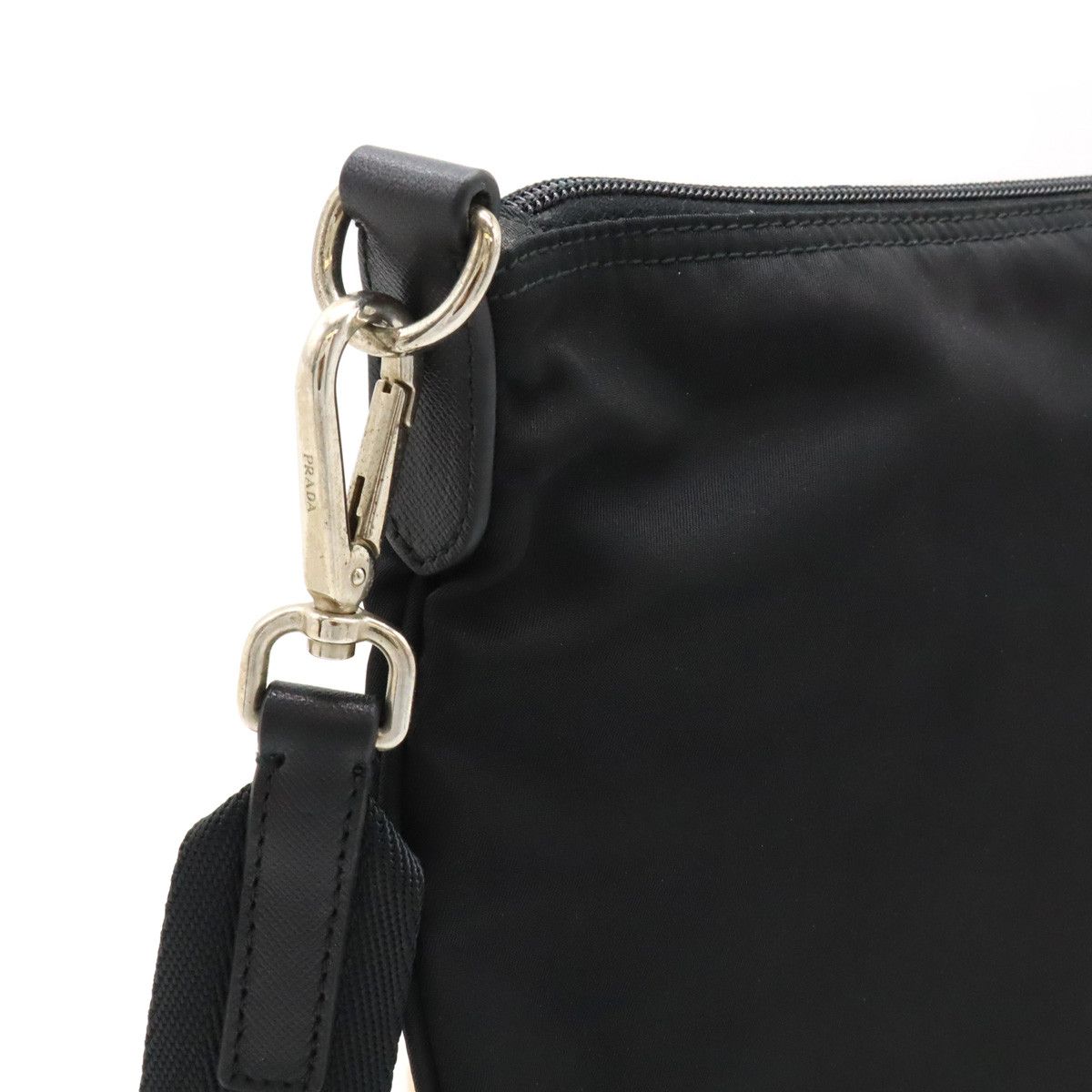 Prada Prada Prada Nylon/Leather Shoulder Bag BT0715 Canvas Crossbody Bag BT0715 in Great Condition Size ONE SIZE - 6 Thumbnail