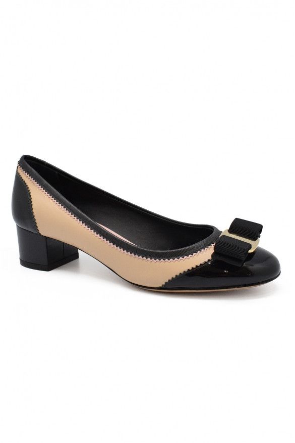 Salvatore Ferragamo Eva Leathe pumps Size US 5 / IT 35 - 2 Thumbnail