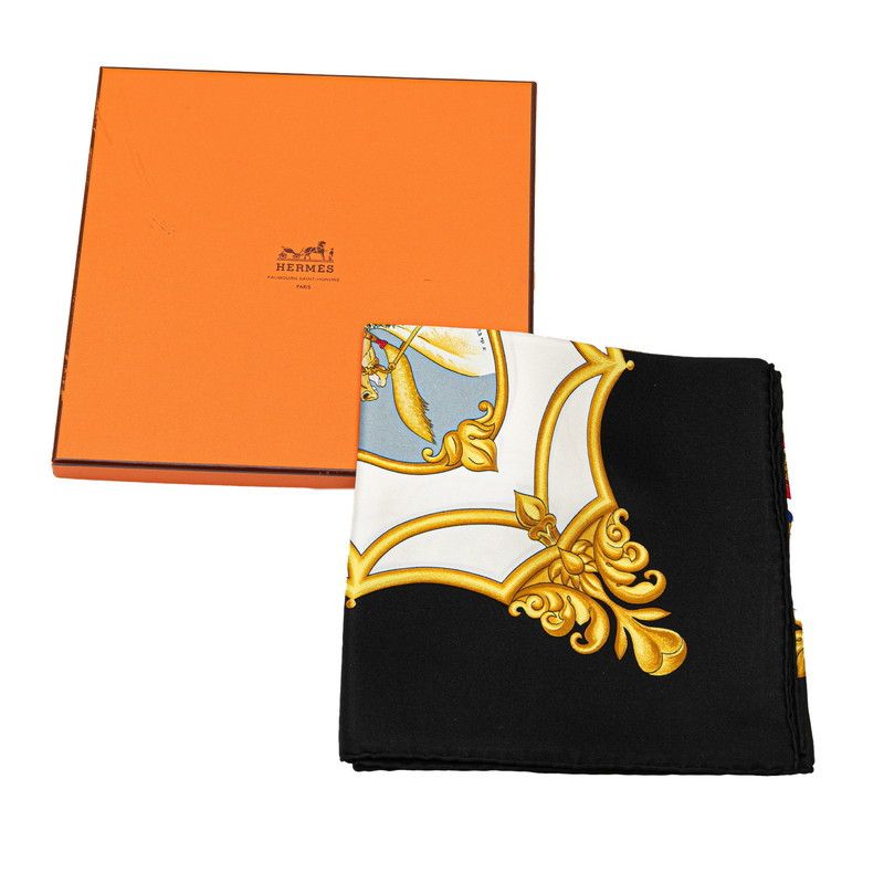 Hermes Hermes Hermes Silk Scarf LES CHEVAUX DES MOGHOLS Canvas Scarf in Great Condition Size ONE SIZE - 7 Thumbnail