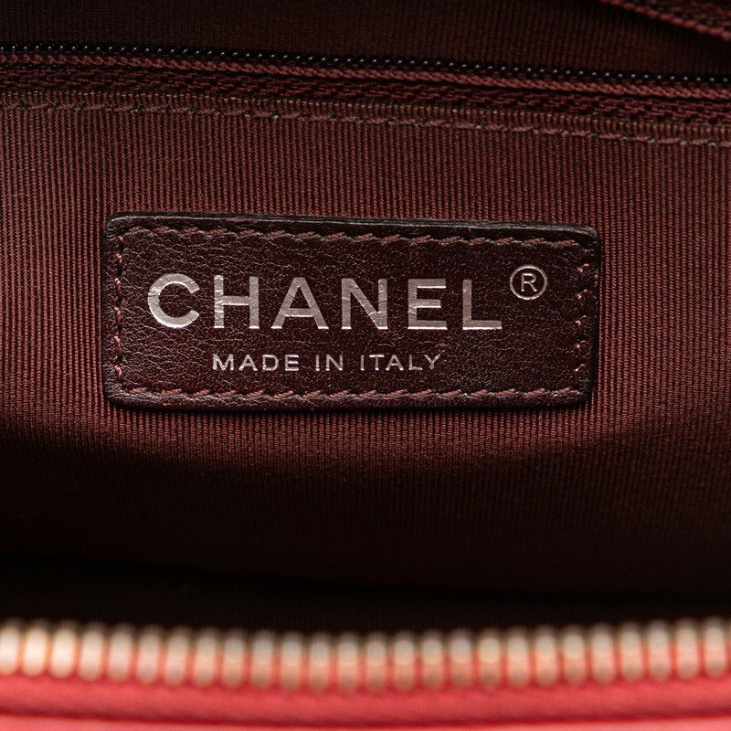 Chanel Chanel Chanel Boy Chanel Leather Chain Shoulder Bag Leather Crossbody Bag 20xxxx in Very Good Condition Size ONE SIZE - 7 Thumbnail