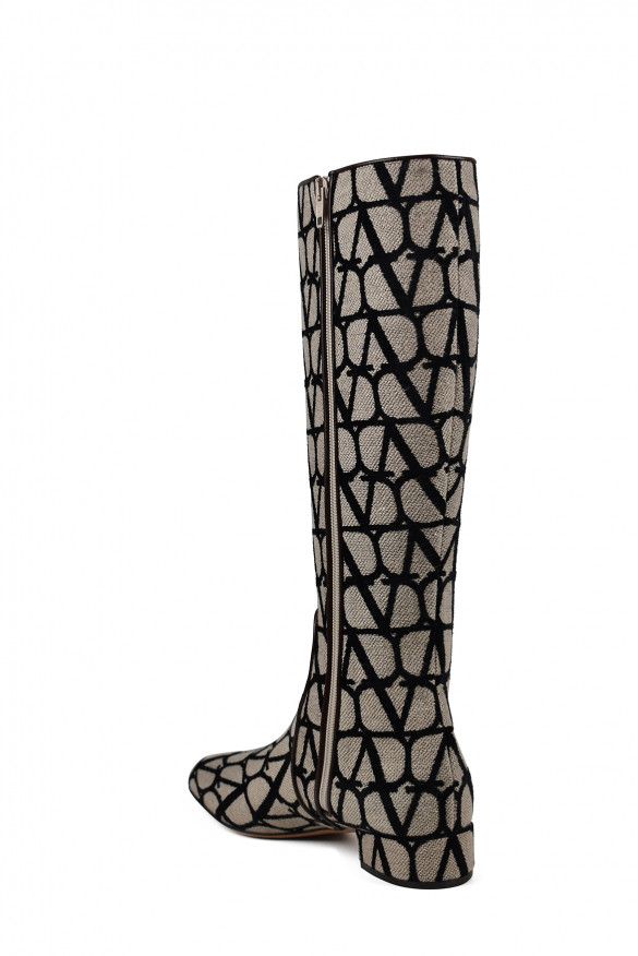 Valentino VLogo boots Size US 10 / IT 40 - 3 Thumbnail