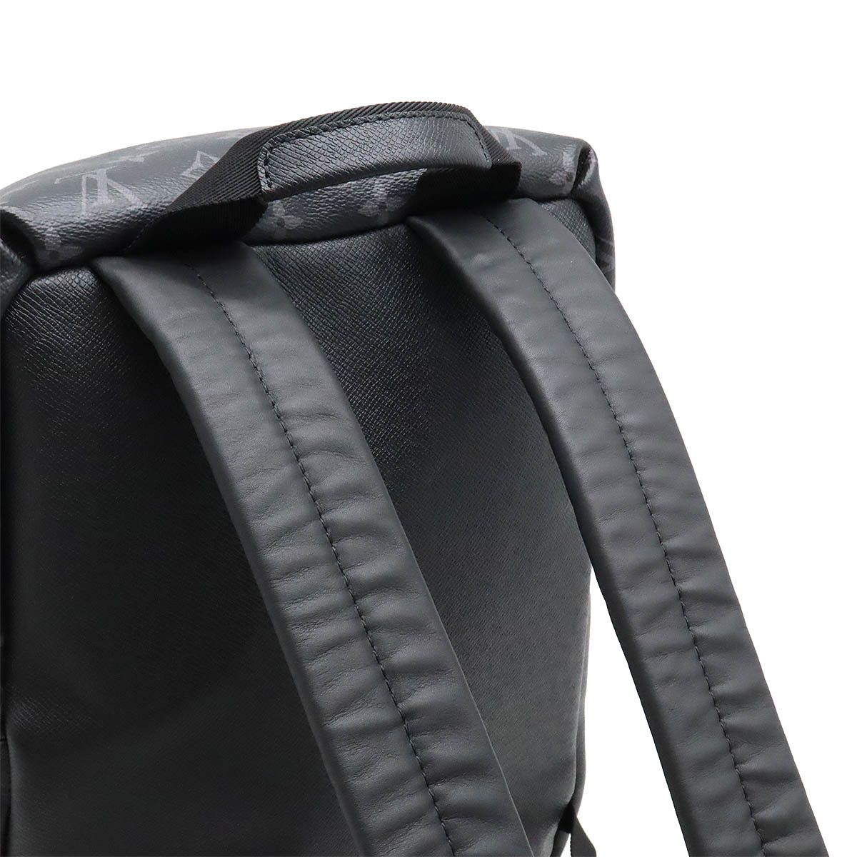 Louis Vuitton Louis Vuitton Louis Vuitton Monogram Eclipse Taiga Discovery Backpack M30230 Canvas Backpack M30230 in Very Good Condition Size ONE SIZE - 7 Thumbnail