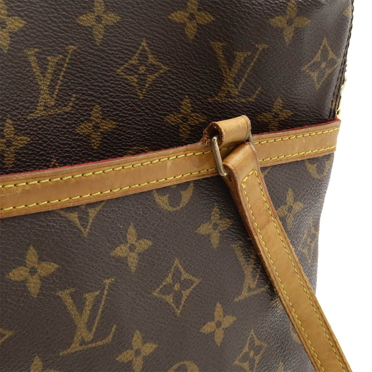 Louis Vuitton Louis Vuitton Louis Vuitton Monogram Coussin GM Shoulder Bag M51141 Canvas Shoulder Bag M51141 in Good Condition Size ONE SIZE - 8 Thumbnail