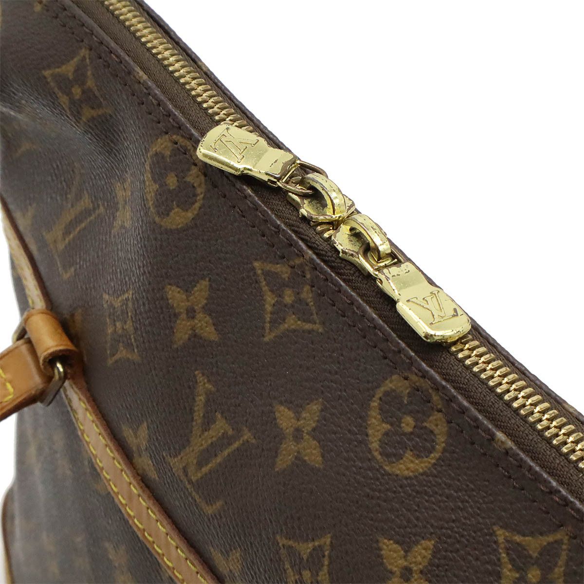 Louis Vuitton Louis Vuitton Louis Vuitton Monogram Coussin GM Shoulder Bag M51141 Canvas Shoulder Bag M51141 in Good Condition Size ONE SIZE - 6 Thumbnail