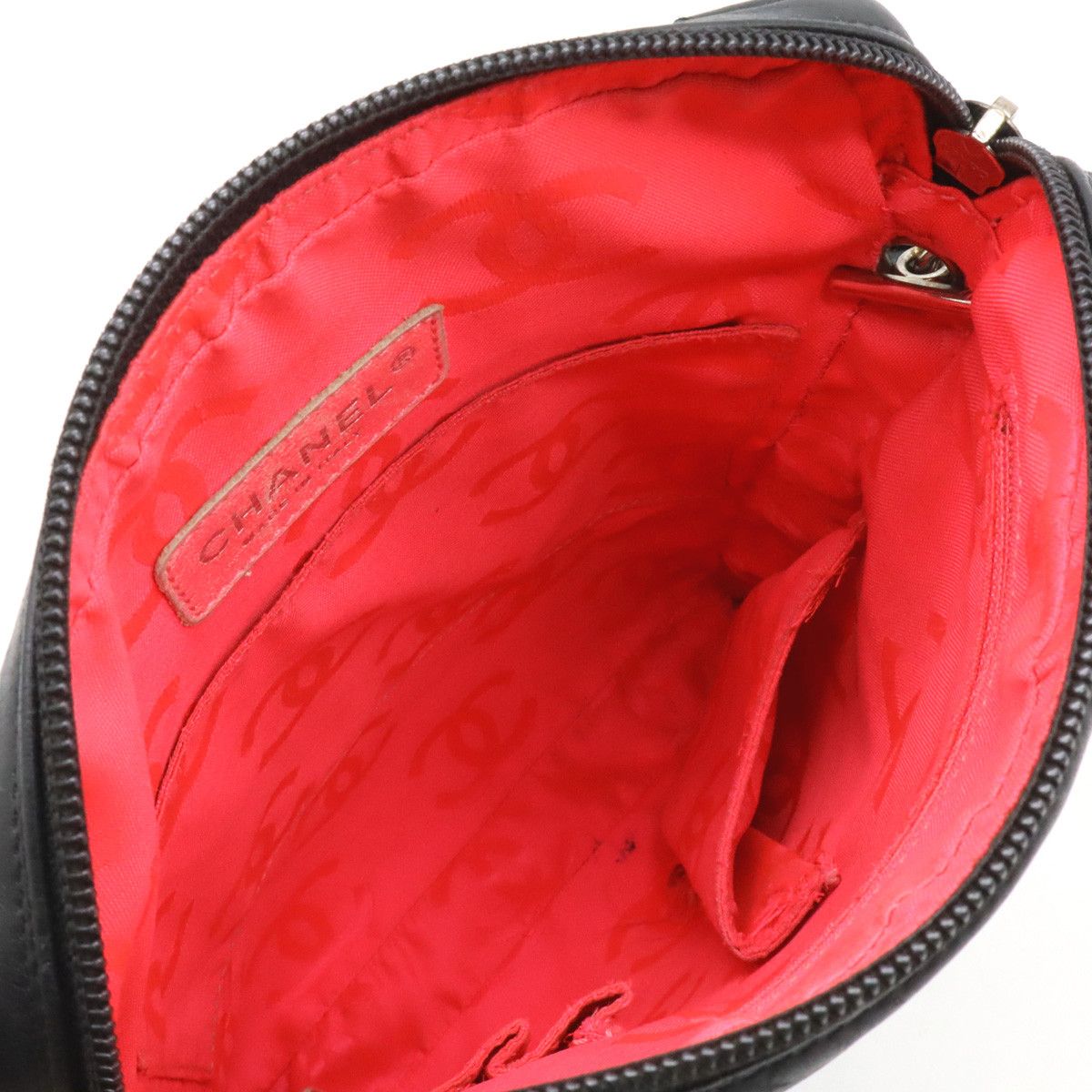 Chanel Chanel Chanel Cambon Line Coco Mark Medium Pochette Shoulder Bag A25178 Leather Crossbody Bag A25178 in Very Good Condition Size ONE SIZE - 5 Thumbnail