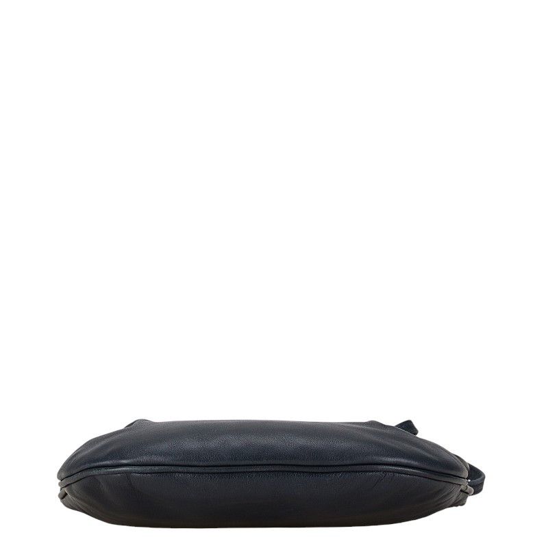 Fendi Fendi Fendi Leather Shoulder Bag Navy Leather Crossbody Bag in Very Good Condition Size ONE SIZE - 4 Thumbnail