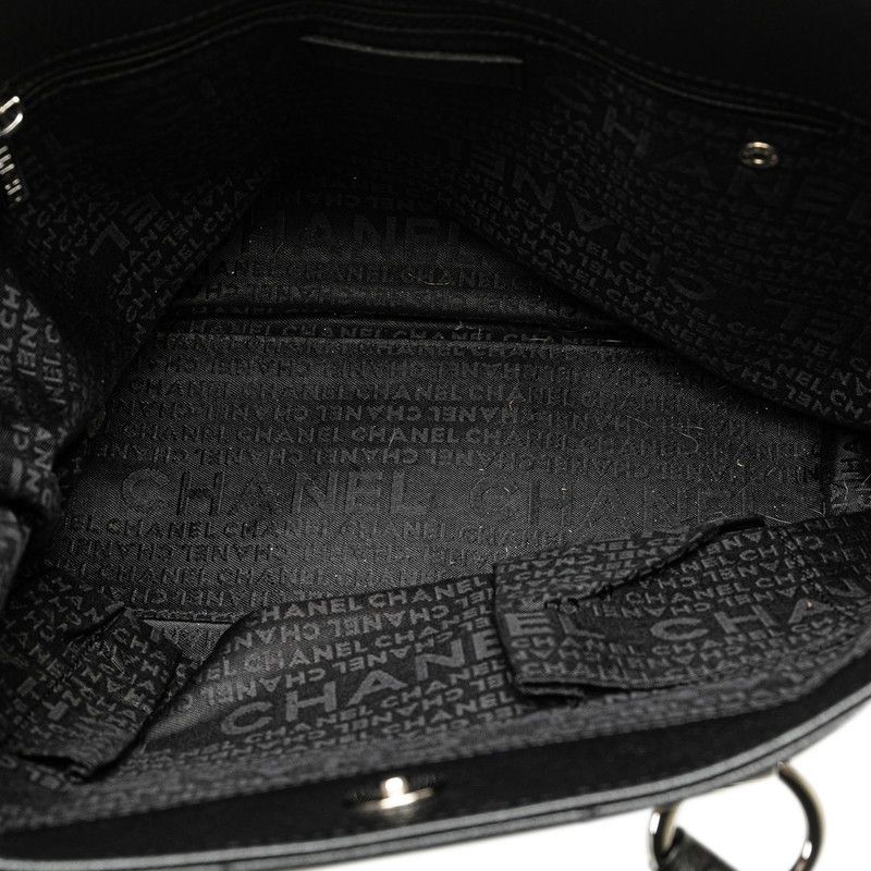 Chanel Chanel Chanel Caviar Skin Chocobar Tote Bag Leather Tote Bag in Very Good Condition Size ONE SIZE - 5 Thumbnail