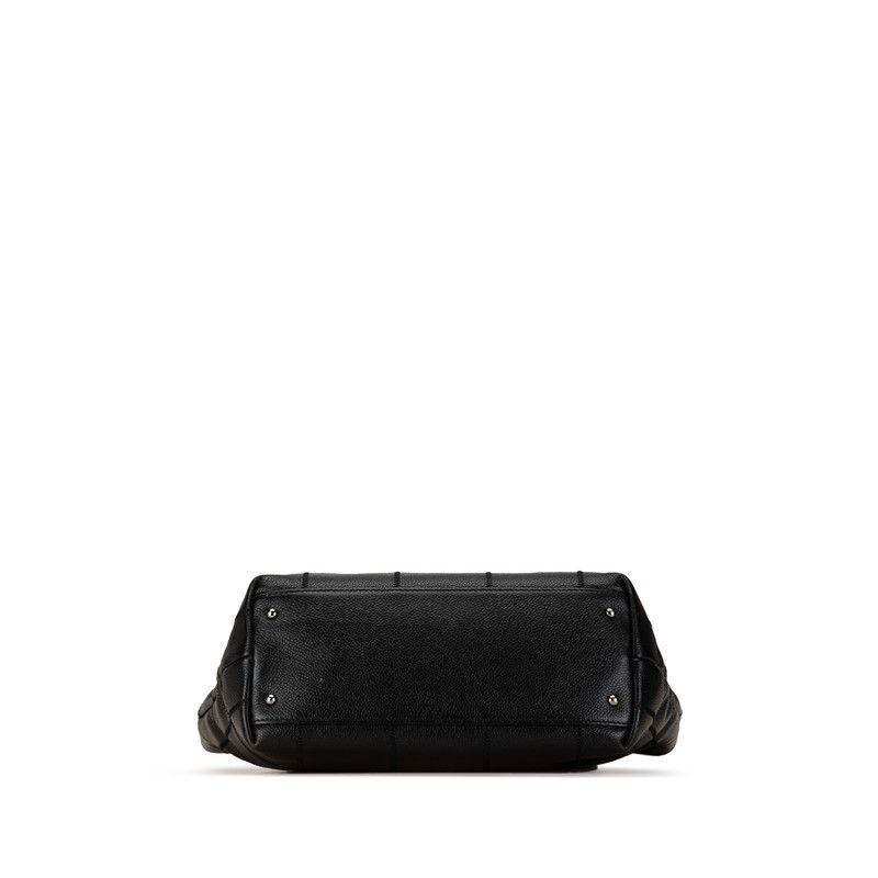 Chanel Chanel Chanel Caviar Skin Chocobar Tote Bag Leather Tote Bag in Very Good Condition Size ONE SIZE - 4 Thumbnail
