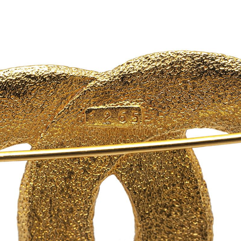 Chanel Chanel Chanel Vintage Gold Plated Brooch Metal Brooch in Great Condition Size ONE SIZE - 4 Thumbnail