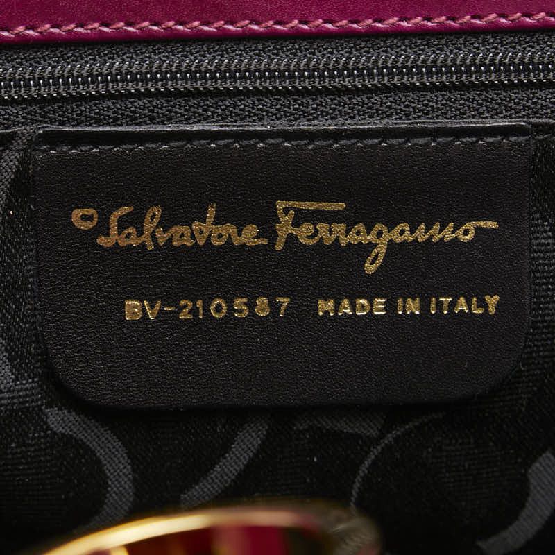 Salvatore Ferragamo Salvatore Ferragamo Salvatore Ferragamo Gancini Leather Chain Shoulder Bag BV-210587 Leather Crossbody Bag BV-210587 in Very Good Condition Size ONE SIZE - 8 Thumbnail