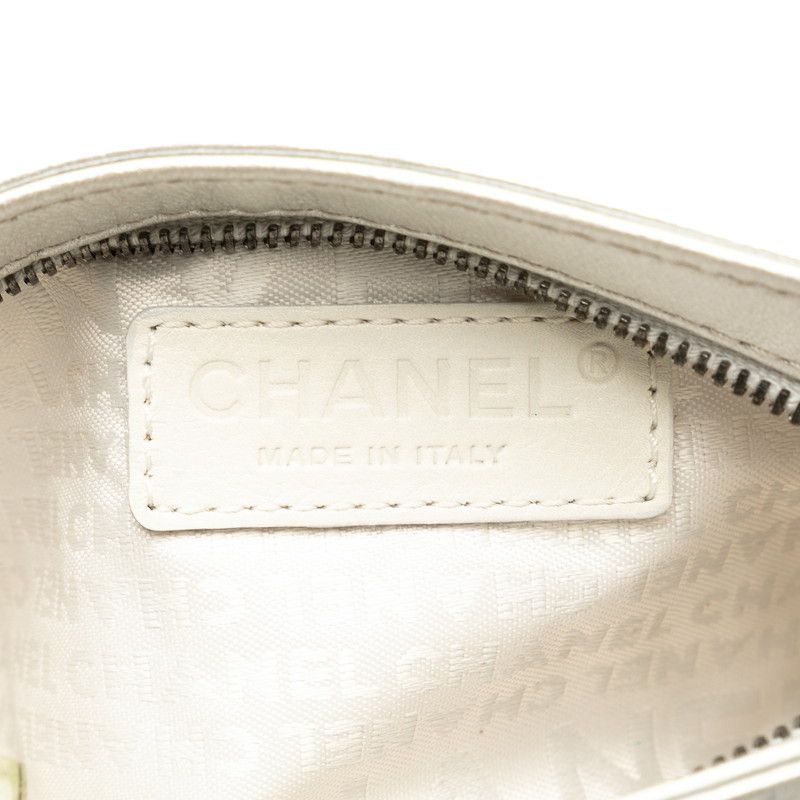 Chanel Chanel Chanel Camellia Chain Leather Handbag Leather Handbag 8番台 in Very Good Condition Size ONE SIZE - 7 Thumbnail