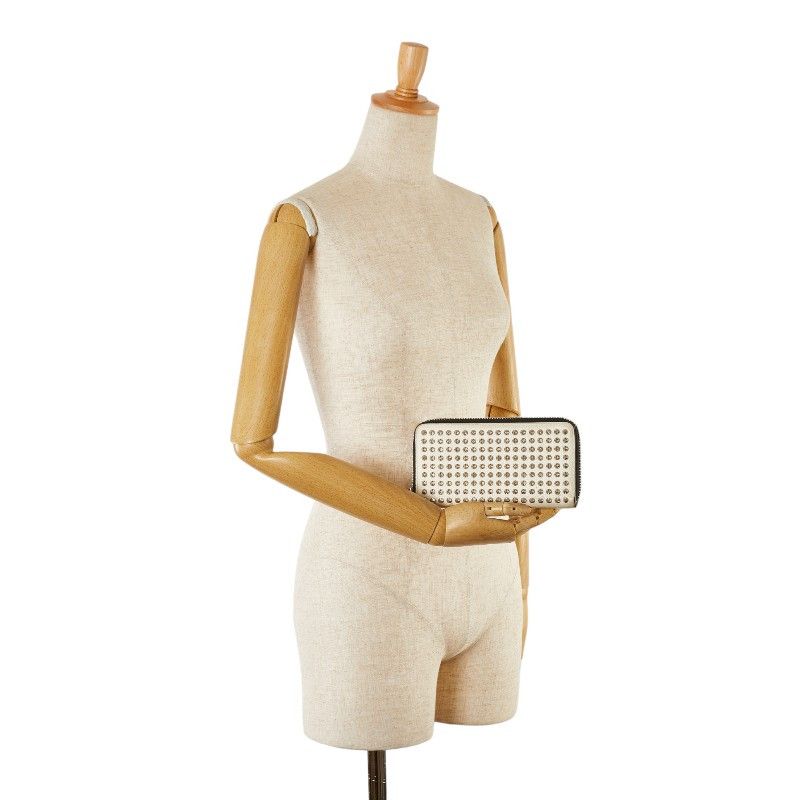 Christian Louboutin Christian Louboutin Christian Louboutin White Leather Studded Long Wallet Leather Long Wallet in Very Good Condition Size ONE SIZE - 14 Thumbnail
