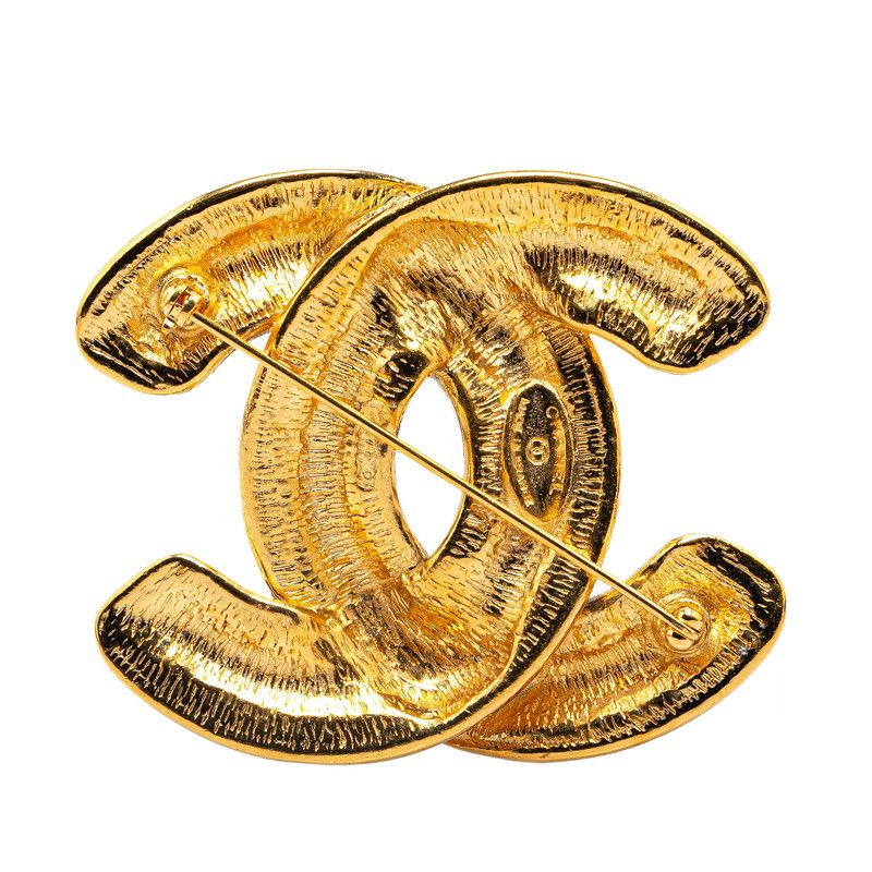 Chanel Chanel Chanel Vintage Matelasse Coco Mark Brooch Gold Plated Metal Brooch in Very Good Condition Size ONE SIZE - 2 Thumbnail