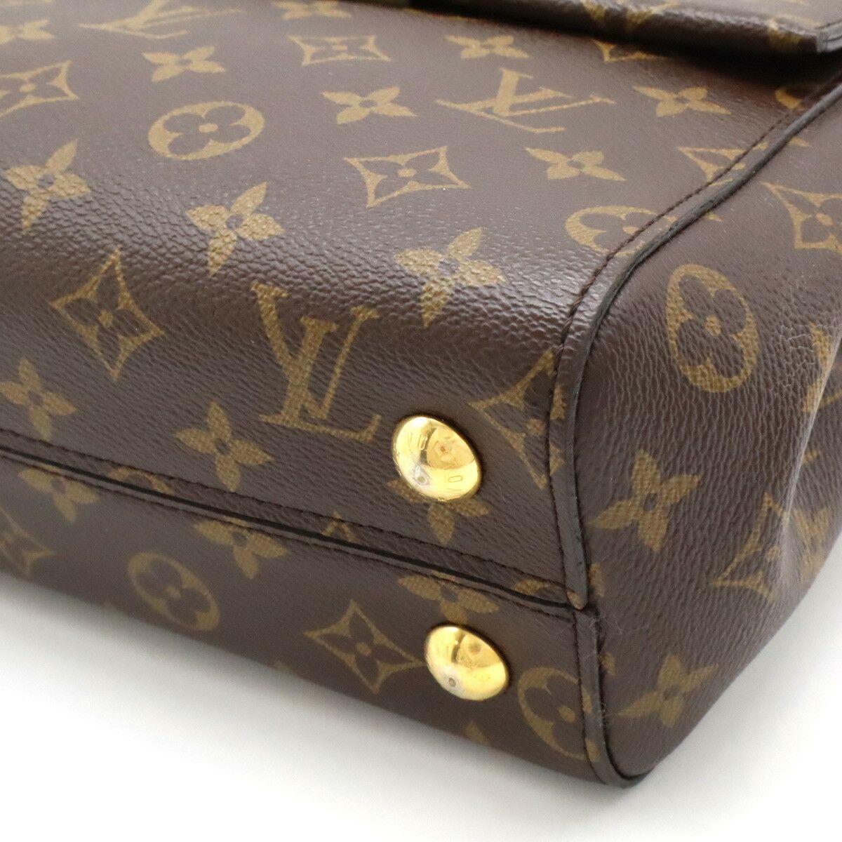 Louis Vuitton Louis Vuitton Louis Vuitton Monogram Cluny BB Handbag M42738 Canvas Handbag M42738 in Good Condition Size ONE SIZE - 3 Thumbnail