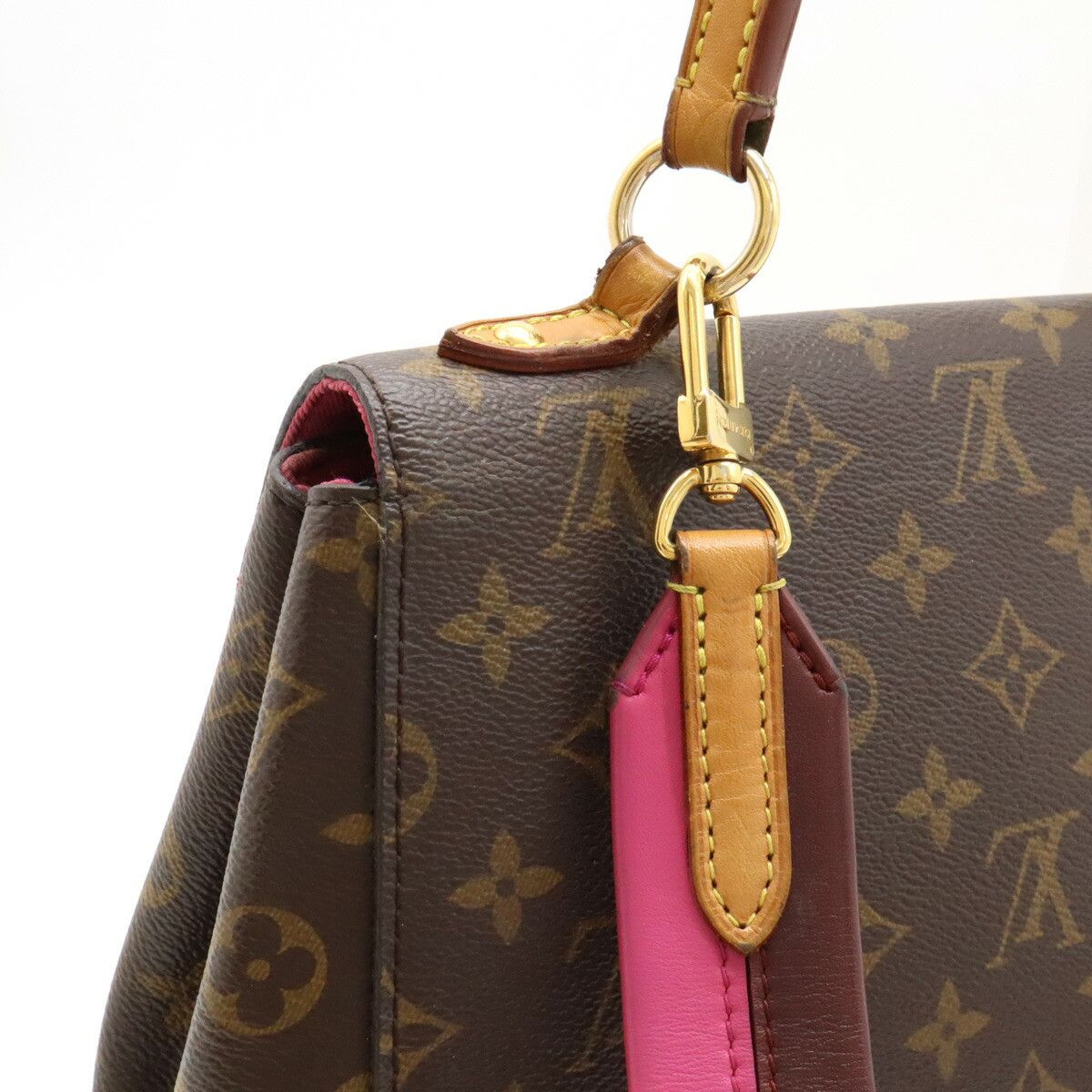 Louis Vuitton Louis Vuitton Louis Vuitton Monogram Cluny BB Handbag M42738 Canvas Handbag M42738 in Good Condition Size ONE SIZE - 4 Thumbnail