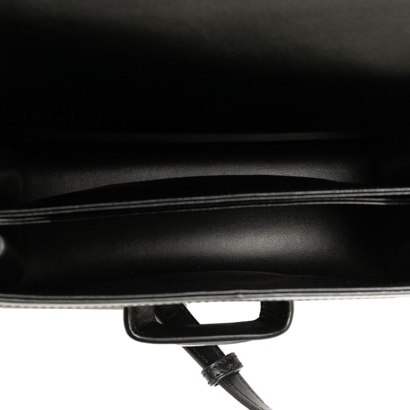 Loewe Loewe Loewe Barcelona Leather Shoulder Bag Leather Shoulder Bag in Great Condition Size ONE SIZE - 5 Thumbnail