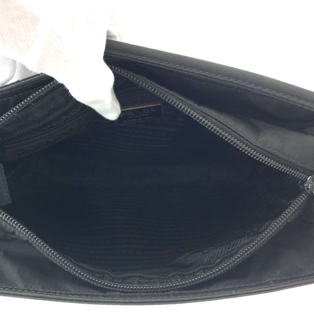 Prada Prada Prada Nylon Tessuto Logo Tote Bag Canvas Tote Bag 408812 in Very Good Condition Size ONE SIZE - 9 Thumbnail