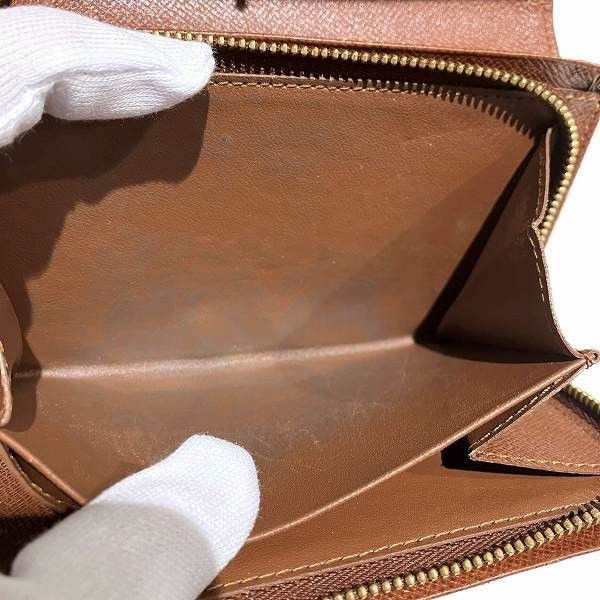Louis Vuitton Louis Vuitton Louis Vuitton Monogram Wallet M61730 Canvas Short Wallet M61730 in Good Condition Size ONE SIZE - 5 Thumbnail