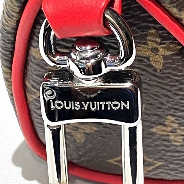 Louis Vuitton Louis Vuitton Louis Vuitton Monogram Mini Key Pouch M01521 Canvas Key Holder M01521 in Great Condition Size ONE SIZE - 5 Thumbnail