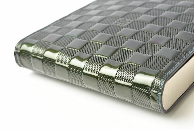 Louis Vuitton Louis Vuitton Louis Vuitton Damier Vernis Clutch Bag M92105 Leather Clutch Bag M92105 in Excellent Condition Size ONE SIZE - 6 Thumbnail