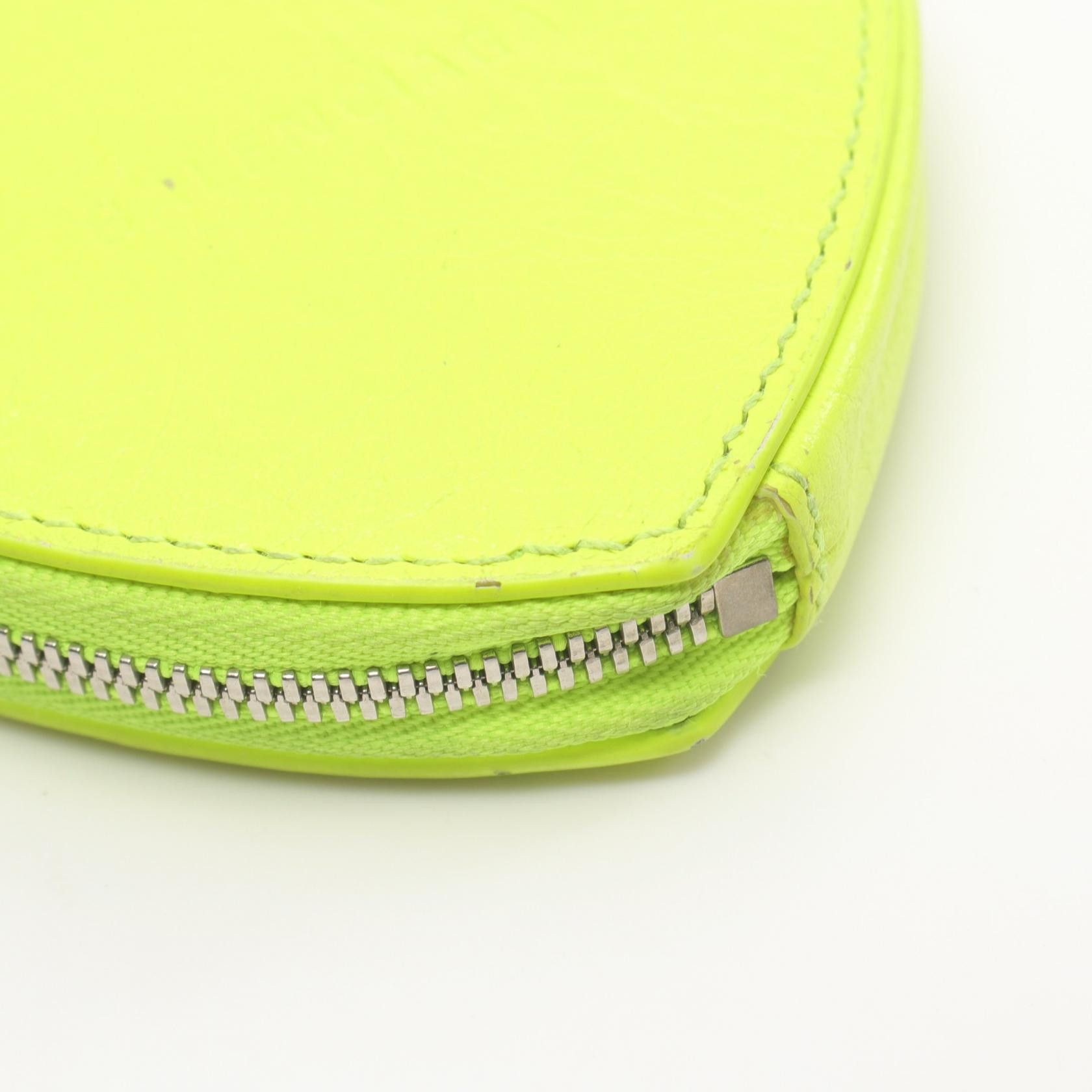 Balenciaga Balenciaga Le Cagole Coin Case Leather Coin Case 694024 in Very Good Condition Size ONE SIZE - 9 Thumbnail