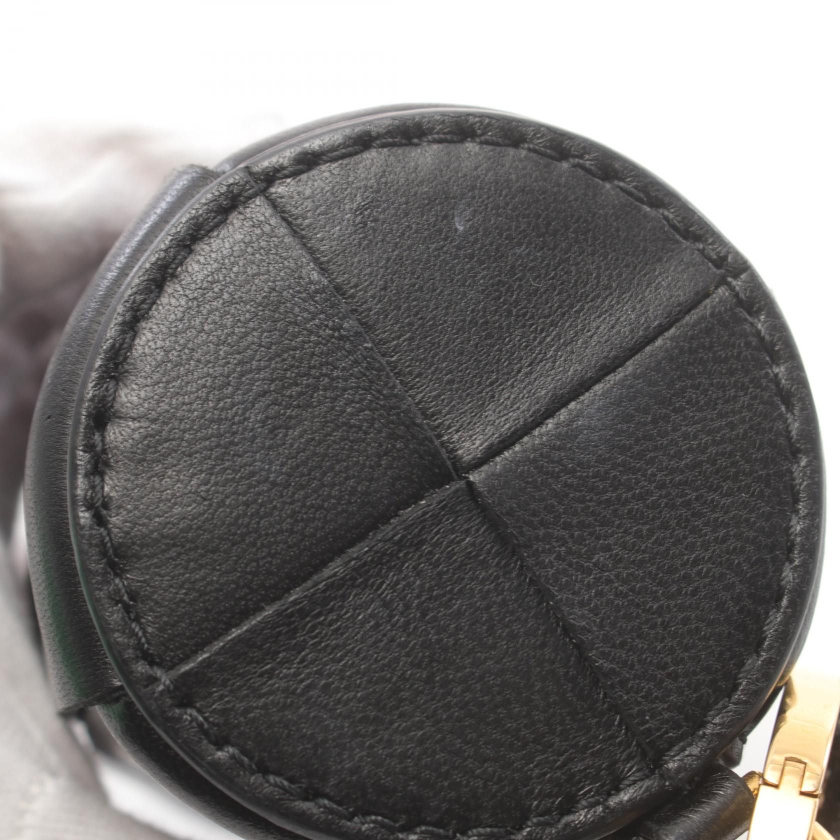 Bottega Veneta Bottega Veneta Candy Cassette Leather Shoulder Bag 666688 in Great Condition Size ONE SIZE - 7 Thumbnail