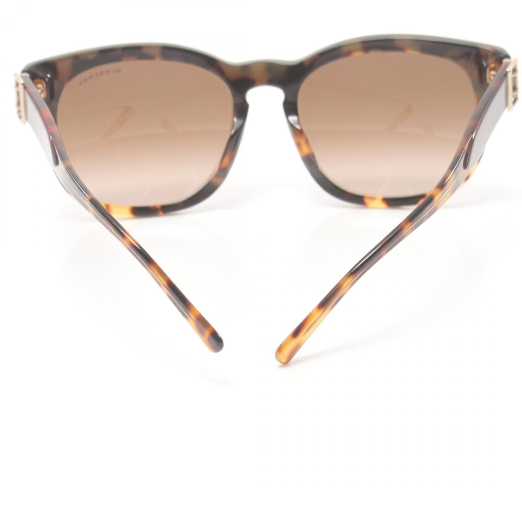 Burberry Burberry Square Tinted Sunglasses Plastic Sunglasses B4258F in Great Condition Size ONE SIZE - 7 Thumbnail