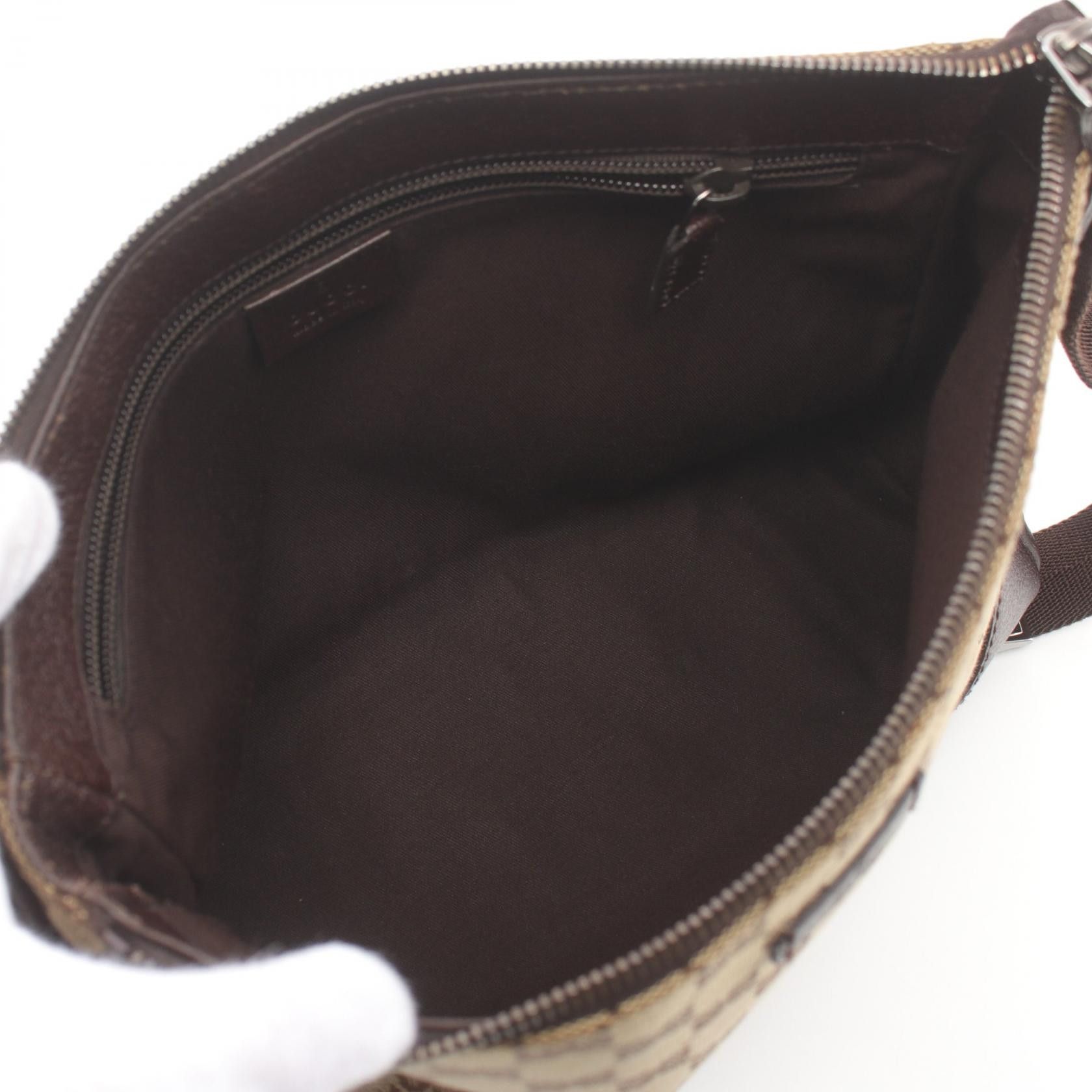 Gucci Gucci GG Canvas Shoulder Bag Canvas Shoulder Bag 110054 in Very Good Condition Size ONE SIZE - 3 Thumbnail