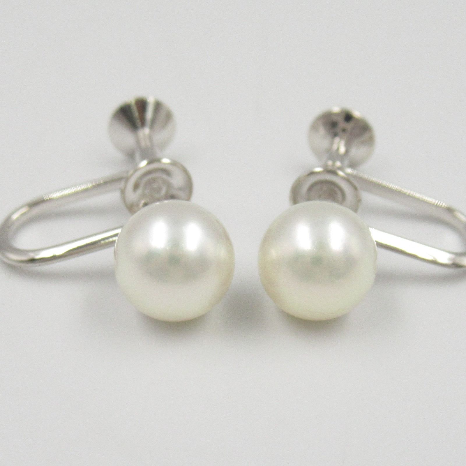 Mikimoto Mikimoto 18K Pearl Earrings Metal Earrings in Great Condition Size ONE SIZE - 6 Thumbnail