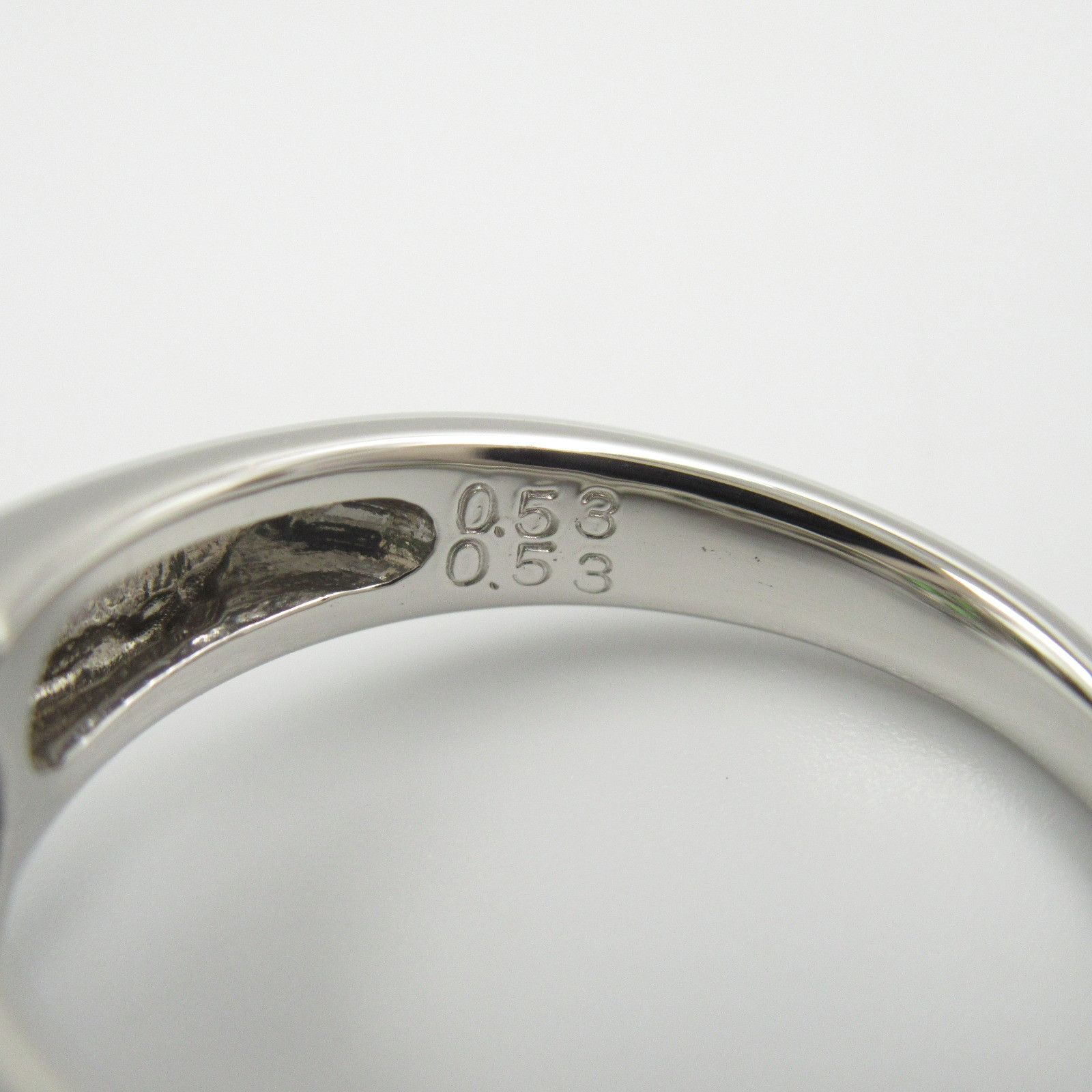 Other Other Platinum Emerald Diamond Ring Metal Ring in Great Condition Size ONE SIZE - 5 Thumbnail