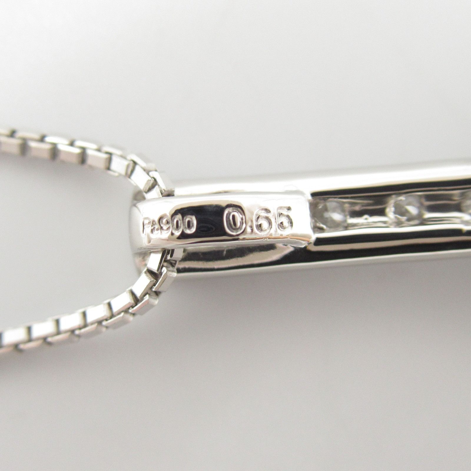 Other Other Platinum Diamond Necklace Metal Necklace in Great Condition Size ONE SIZE - 4 Thumbnail