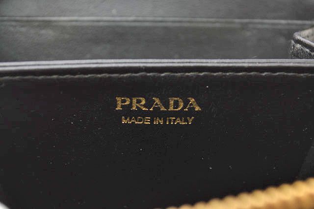 Prada Prada Prada Mini Wallet VITELLO MOVE Leather Black Leather Card Case 230645-p in Great Condition Size ONE SIZE - 6 Thumbnail