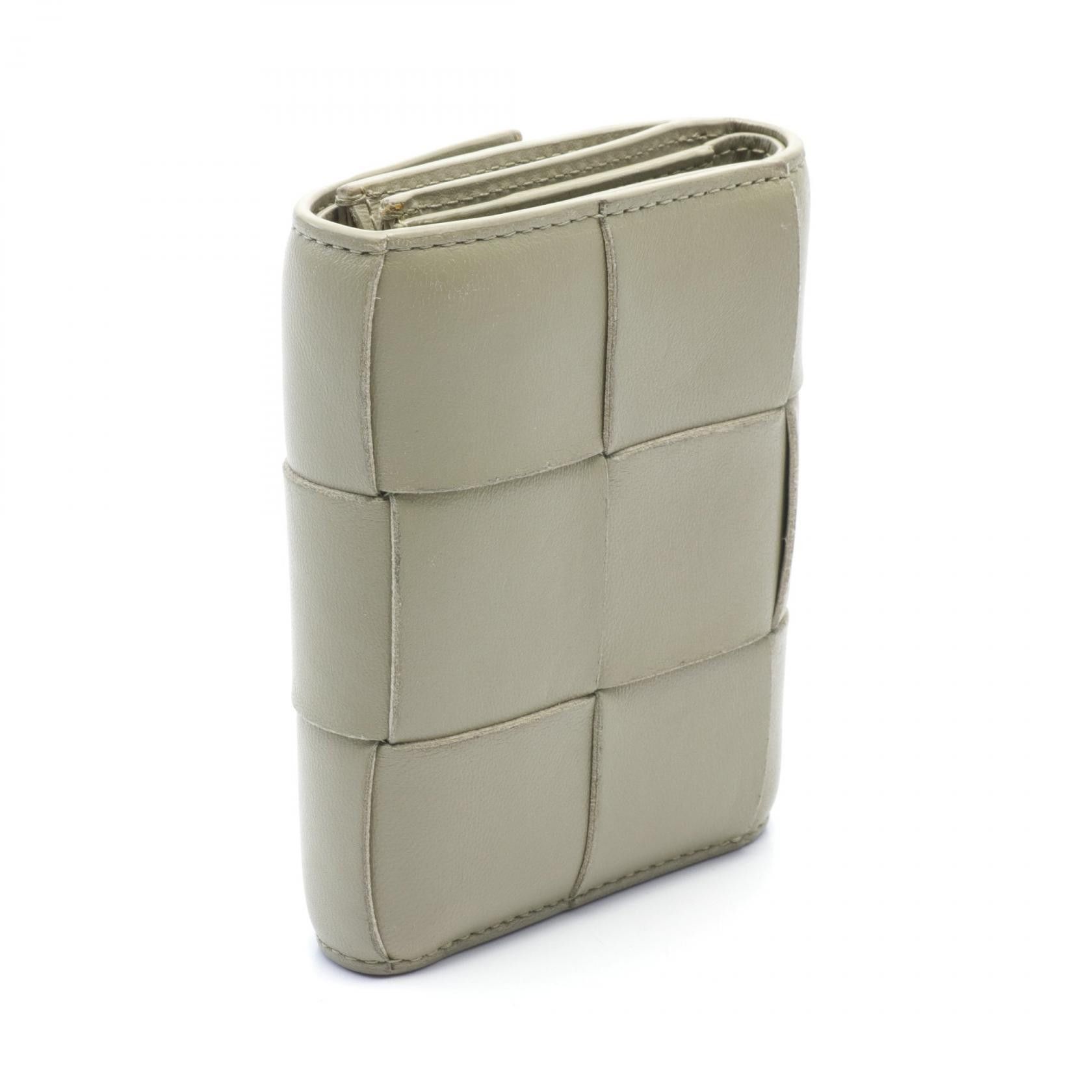 Bottega Veneta Bottega Veneta Cassette Trifold Wallet Leather Short Wallet 651372 in Good Condition Size ONE SIZE - 2 Thumbnail