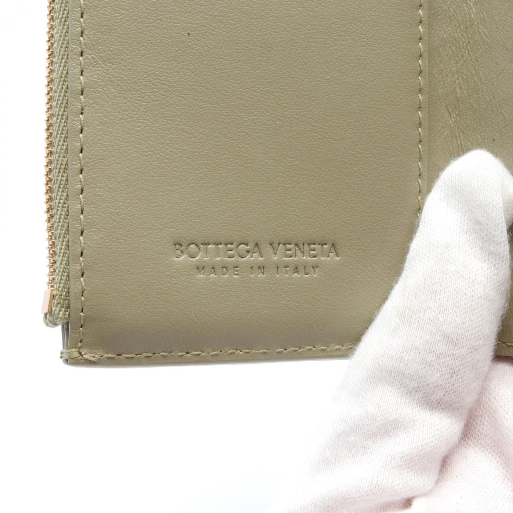 Bottega Veneta Bottega Veneta Cassette Trifold Wallet Leather Short Wallet 651372 in Good Condition Size ONE SIZE - 4 Thumbnail