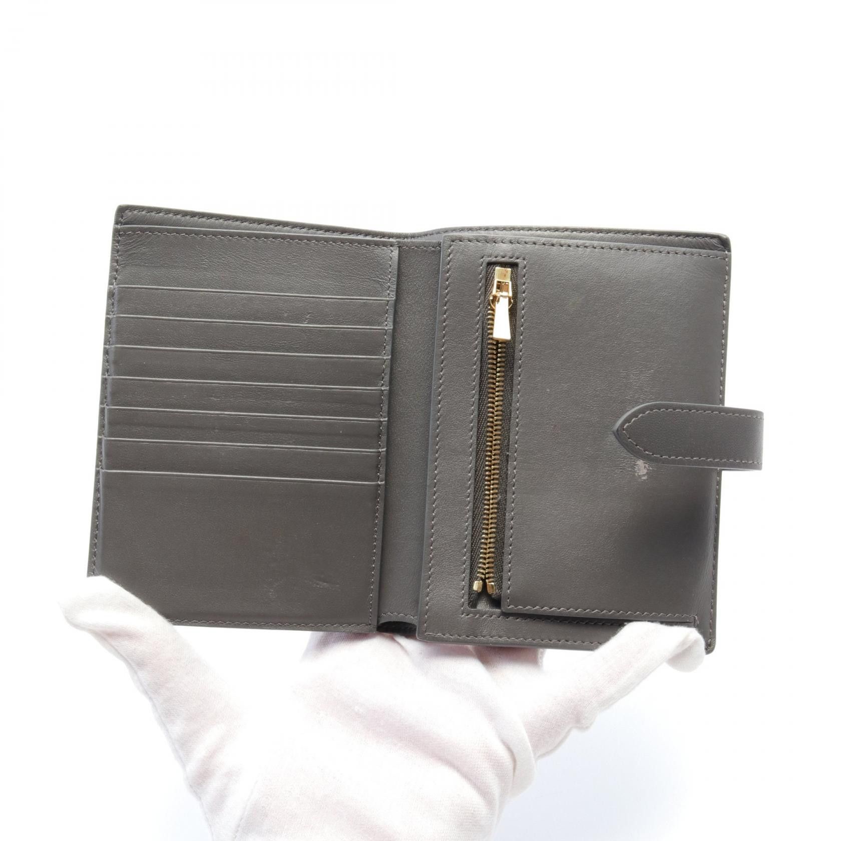 Celine Celine Leather Bifold Wallet Leather Short Wallet 10B643BFP in Very Good Condition Size ONE SIZE - 3 Thumbnail
