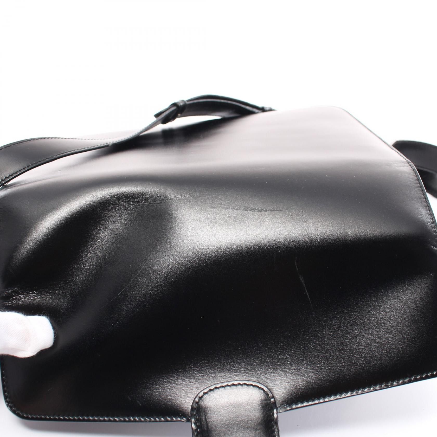 Celine Celine Carriage Box Shoulder Bag Leather Shoulder Bag in Very Good Condition Size ONE SIZE - 6 Thumbnail