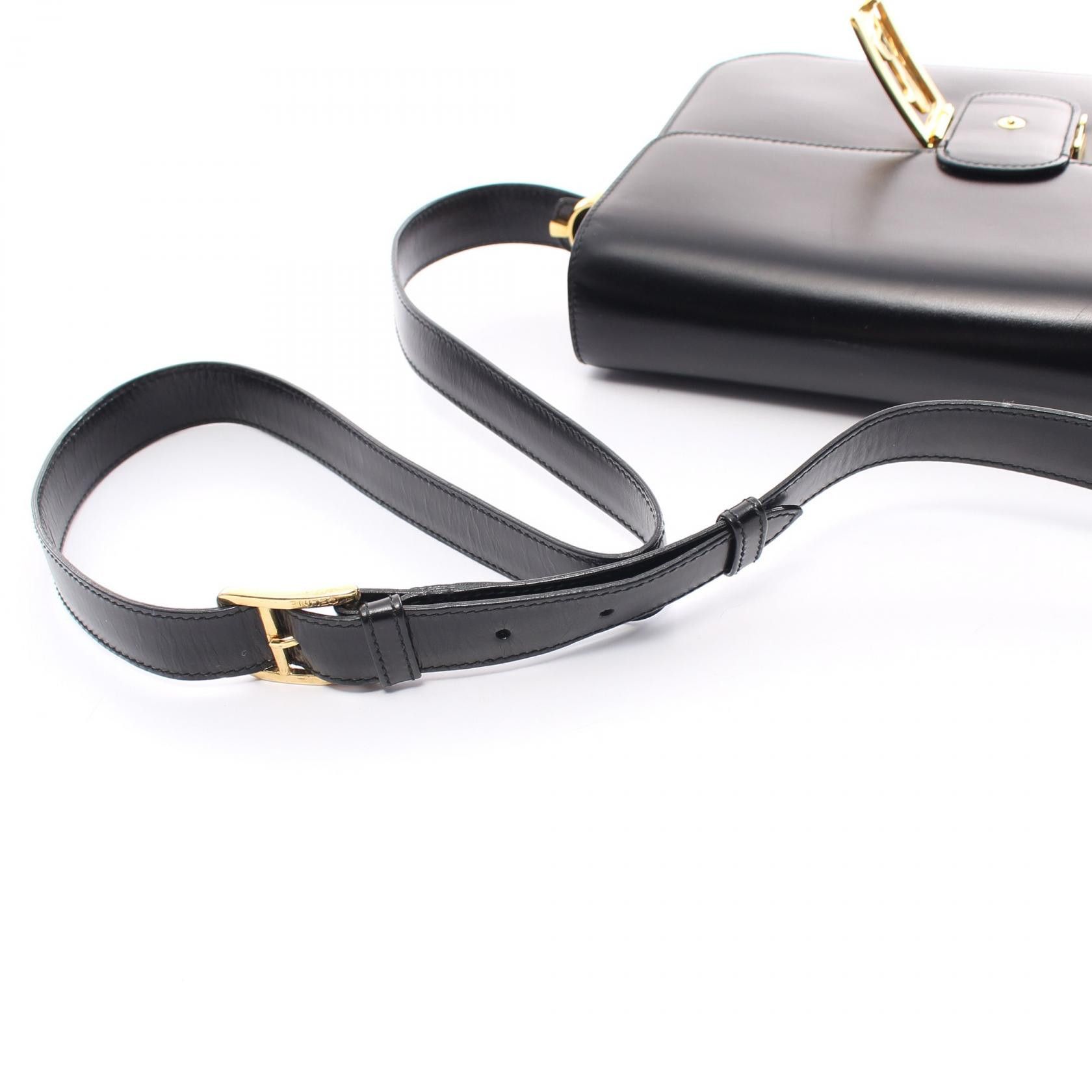 Celine Celine Carriage Box Shoulder Bag Leather Shoulder Bag in Very Good Condition Size ONE SIZE - 9 Thumbnail