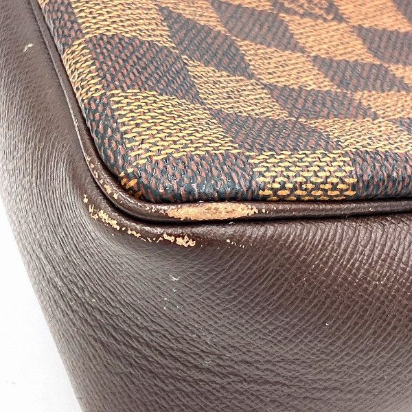 Louis Vuitton Louis Vuitton Louis Vuitton Damier Makeup Handbag N51982 Canvas Handbag N51982 in Good Condition Size ONE SIZE - 4 Thumbnail