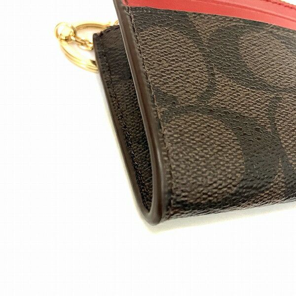 Coach Coach Coach Signature Coin Case F2231 Canvas Coin Case F2231 in Great Condition Size ONE SIZE - 3 Thumbnail