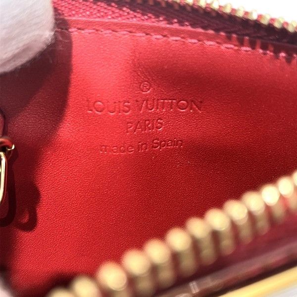 Louis Vuitton Louis Vuitton Louis Vuitton Vernis Pochette Cles NM Coin Case Leather Coin Case M91669 in Great Condition Size ONE SIZE - 4 Thumbnail
