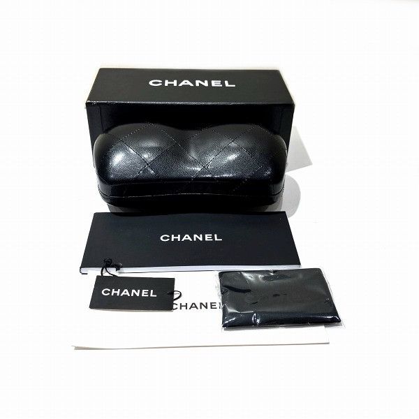 Chanel Chanel Chanel 4247-H Pearl Sunglasses Metal Sunglasses 4247-H in Great Condition Size ONE SIZE - 7 Thumbnail