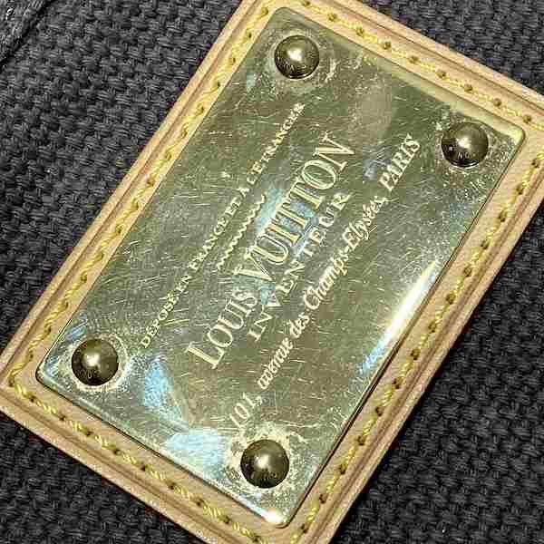 Louis Vuitton Louis Vuitton Louis Vuitton Antigua Pochette Plat PM M40069 Clutch Canvas Clutch Bag M40069 in Good Condition Size ONE SIZE - 8 Thumbnail